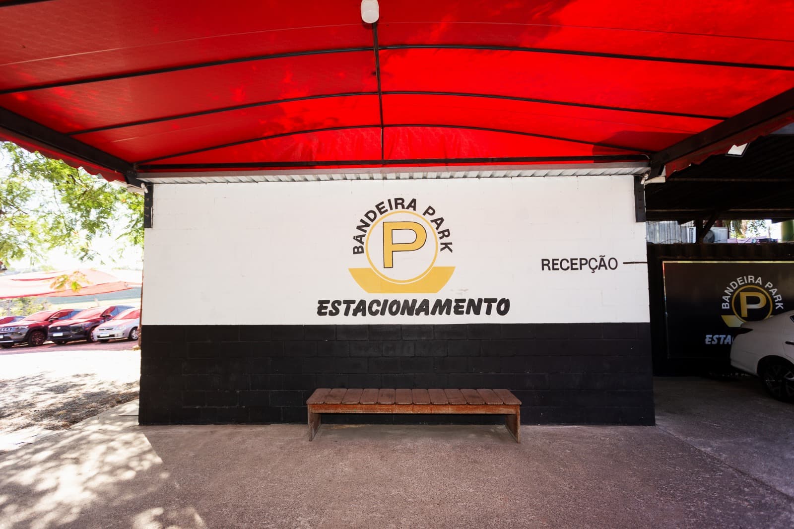 Área de recepción de Bandeira Park Viracopos, donde se hace el check-in de los vehículos